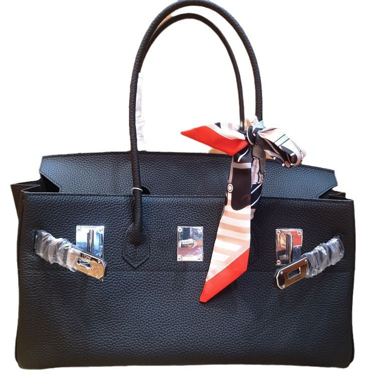Genuine Leather Underarm Retro Style Horizontal Bags