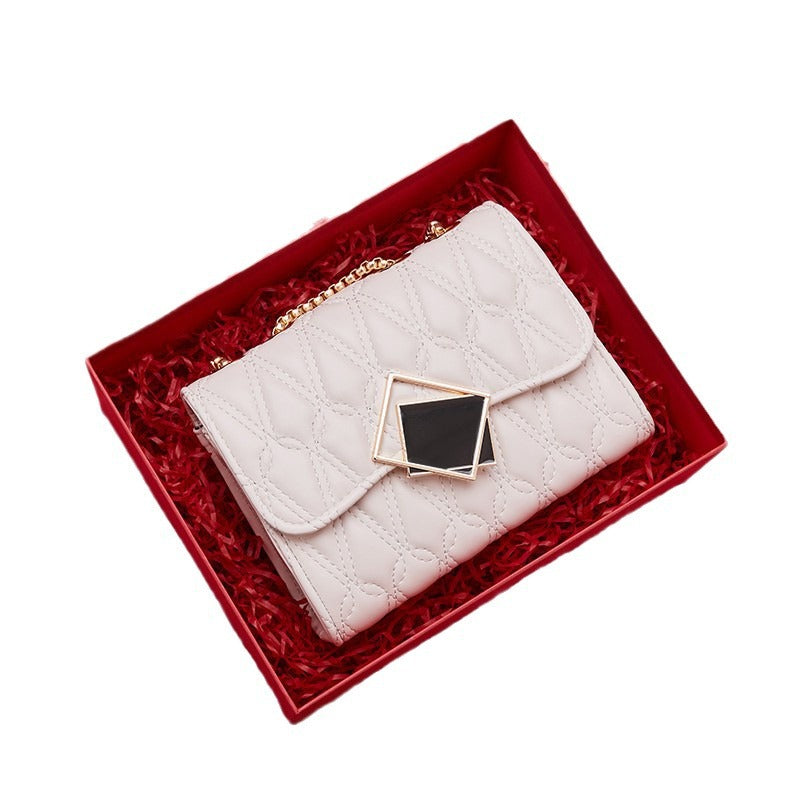 Women's Genuine Leather Diamond Embroidery Thread Chain Bags