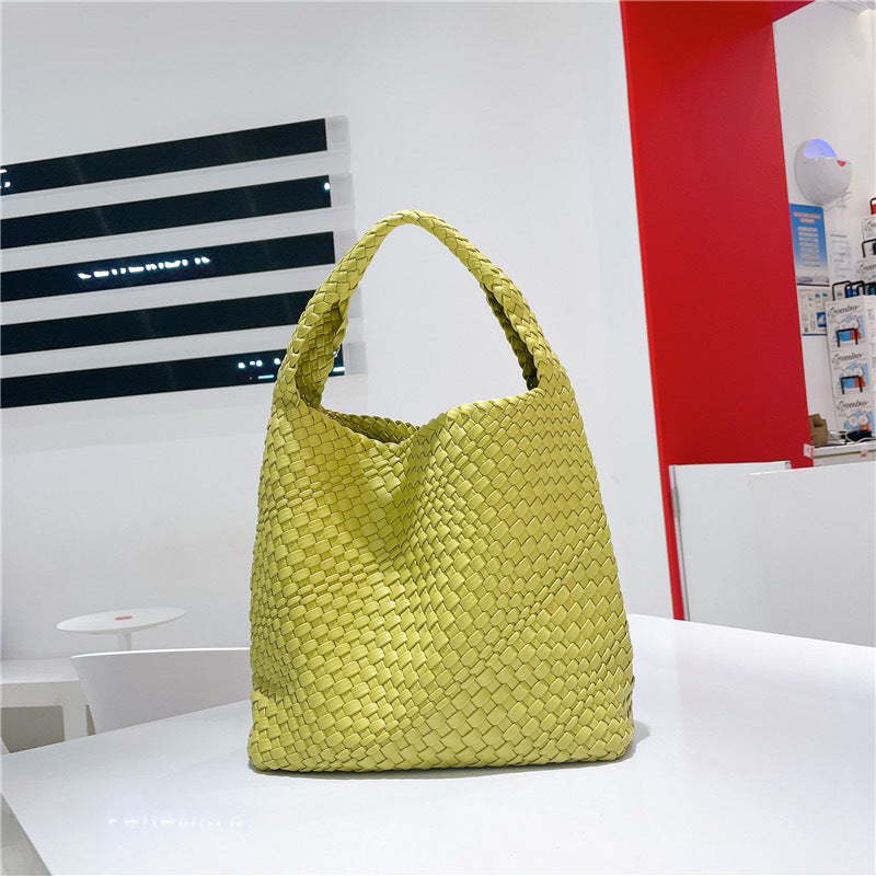 Women's Hand-woven Large Capacity Vintage Vegetable Basket Shoulder Bags