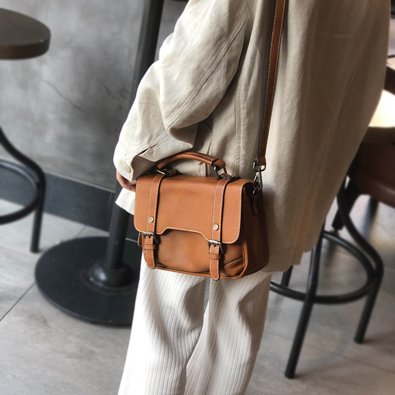 Women's Vintage Vegetable Tanned Leather Texture Niche Handmade Crossbody Bags