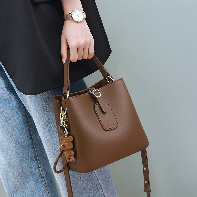 Women's Leather Summer Large Capacity Portable Crossbody Bags