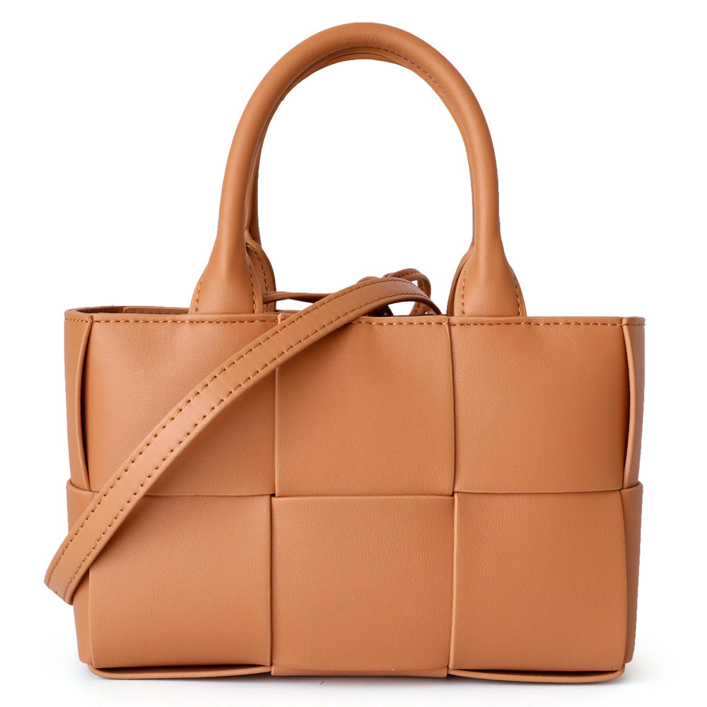 Women's Niche Large Capacity Authentic Leather Weave Simple Handbags