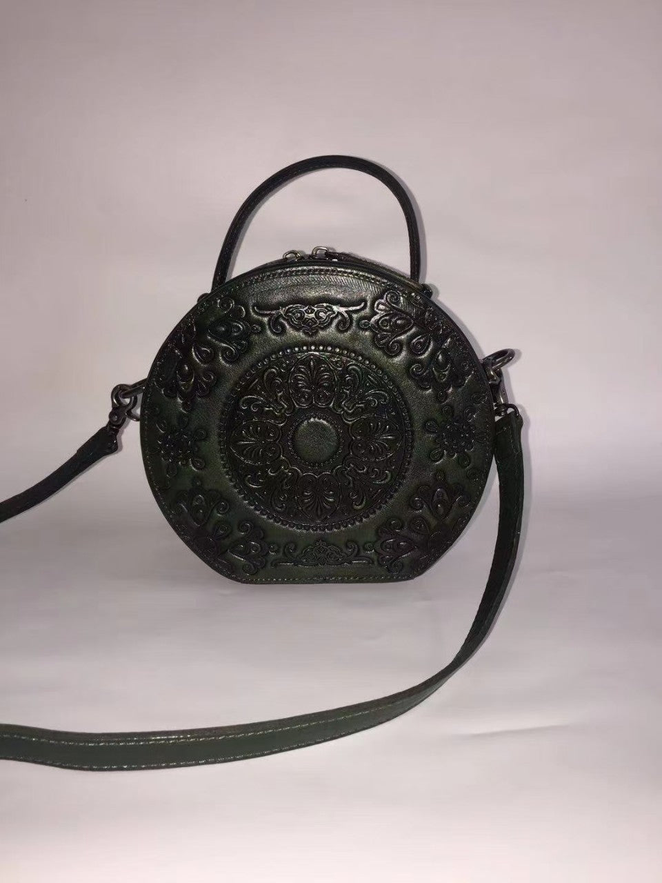 Women's Leather First Layer Planting Soft Round Cake Handbags