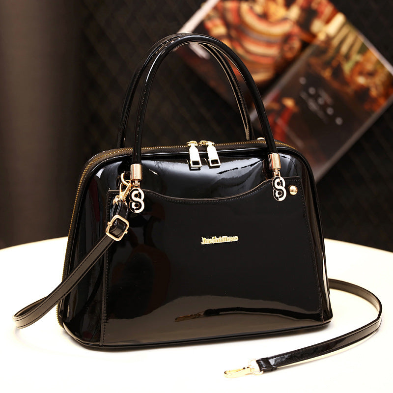 Women's Bright Leather Shell Big Simple Fashion Handbags