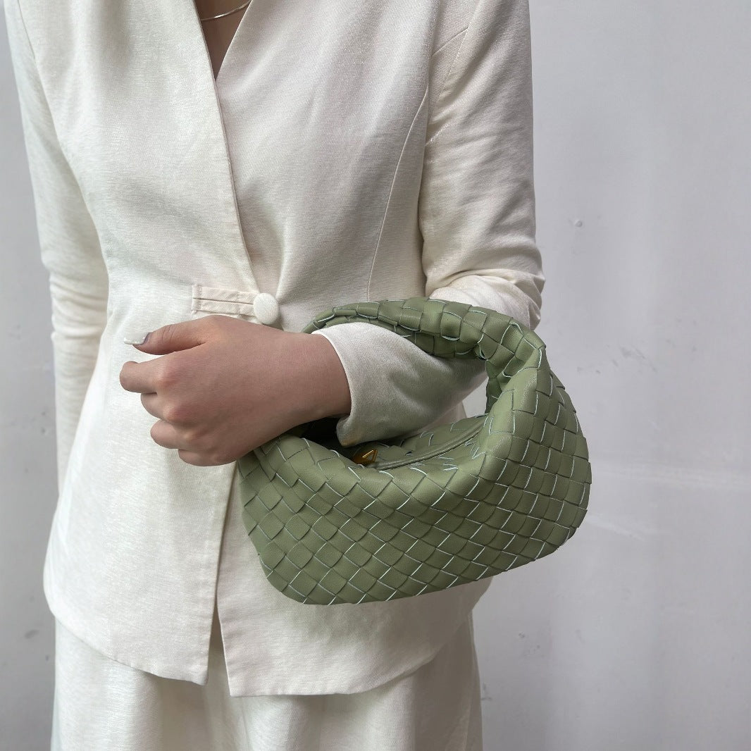 Women's Trendy Dumpling Elegant Personality Croissant Hand-woven Handbags