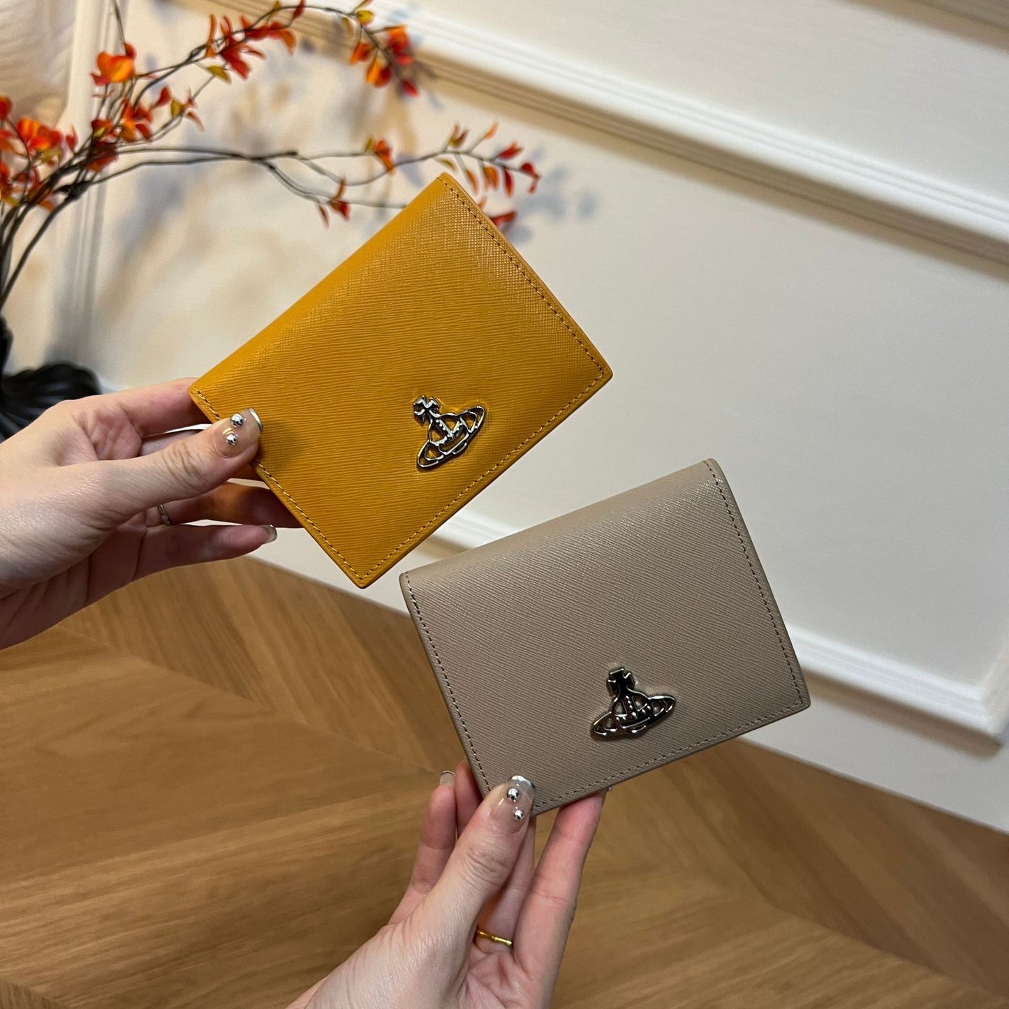 Women's Creative Genuine Leather Document Trendy Ladies Wallets
