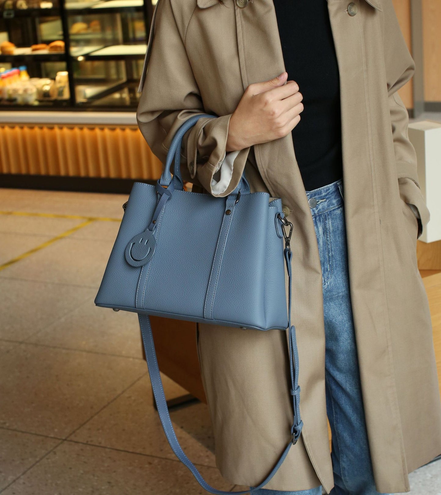 Attractive Innovative Genuine Leather Elegant Mother-in-law Handbags