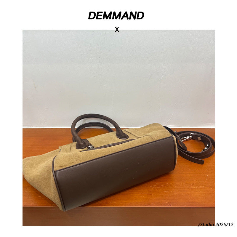 Women's Urban Simple Trendy Smiley Face Large Shoulder Bags