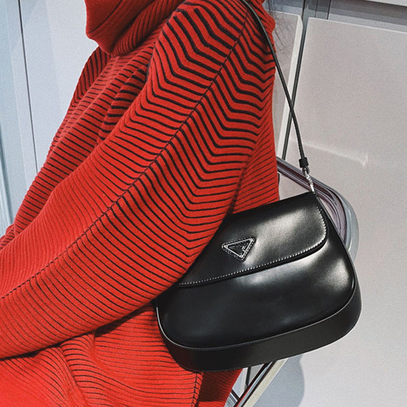 P's Underarm Retro Glossy Leather Flip Shoulder Bags