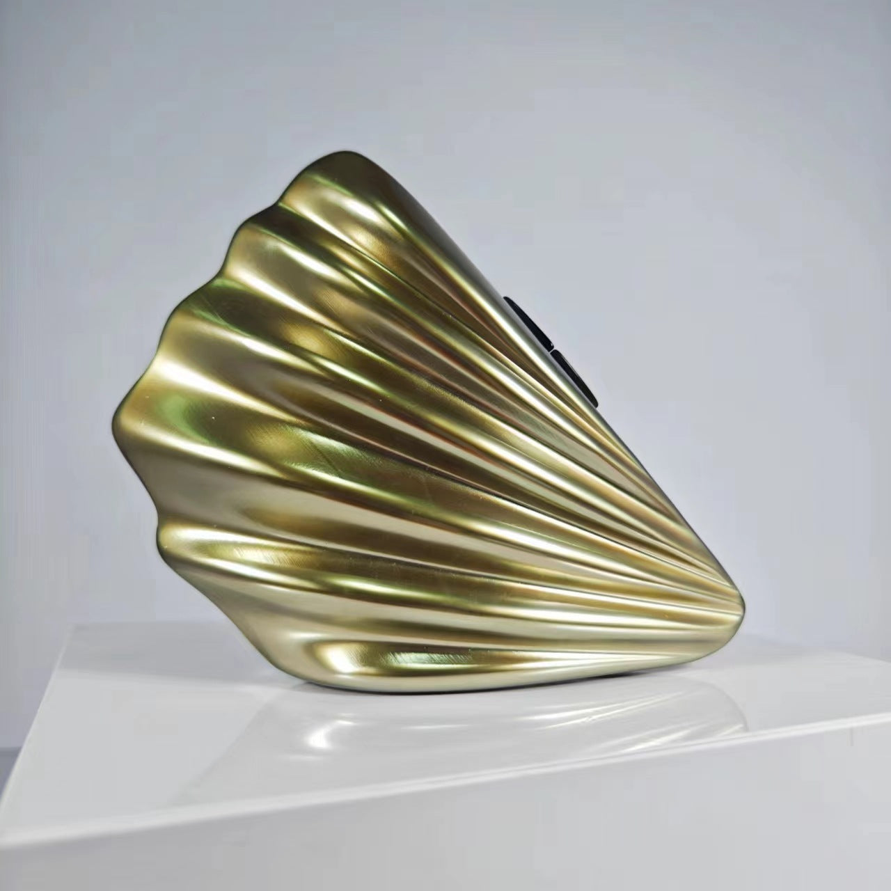 Women's Fan-shaped Shell Acrylic Fashion Wedding Dinner Evening Bags