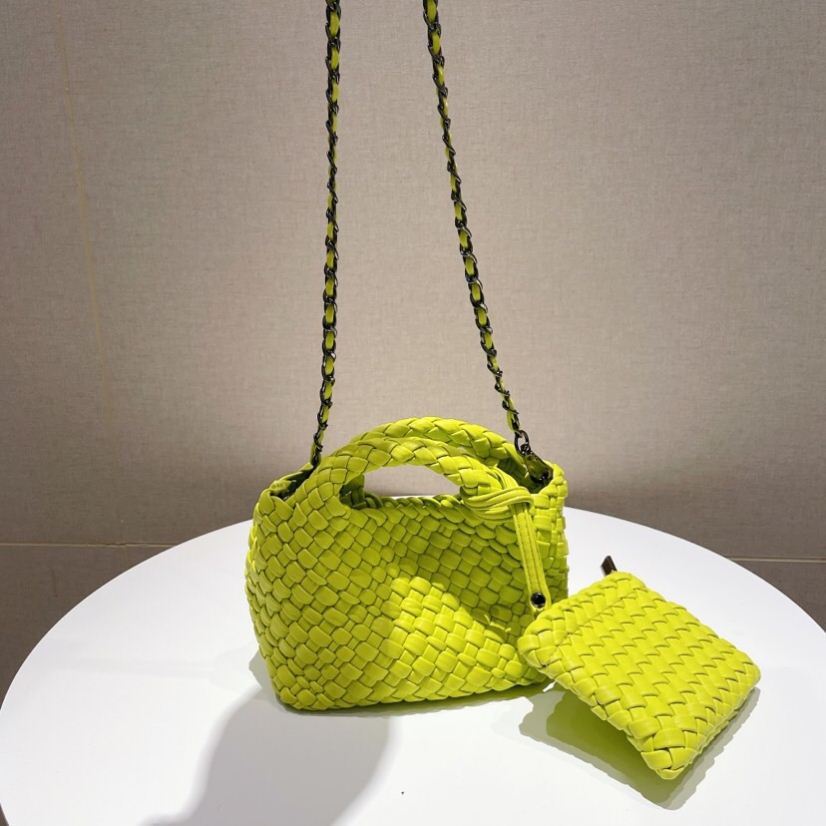 Women's Hand-woven Summer Soft Leather Underarm High-grade Armpit Bags
