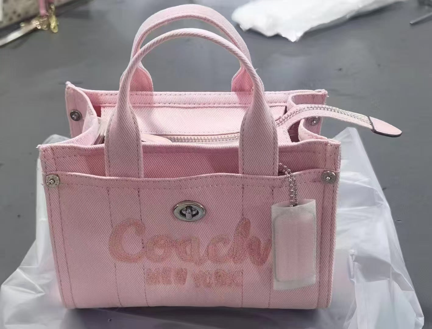 Graceful Stylish Canvas Commuter Classic Large Bags