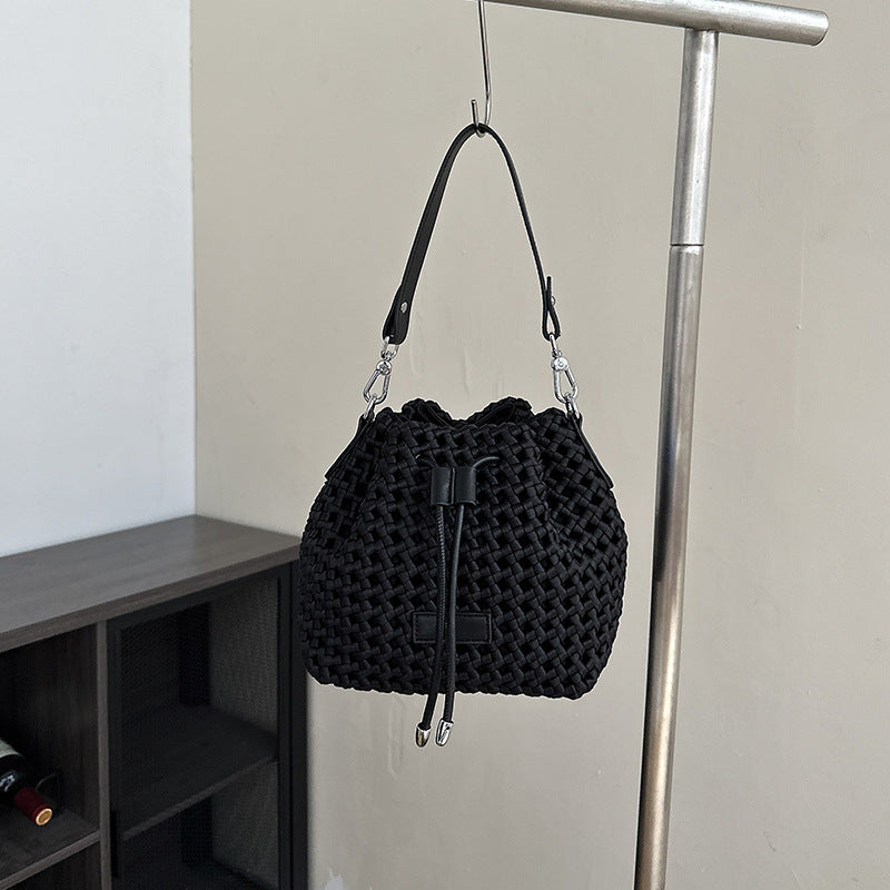 High-grade Handmade Woven French Minority Design Handbags