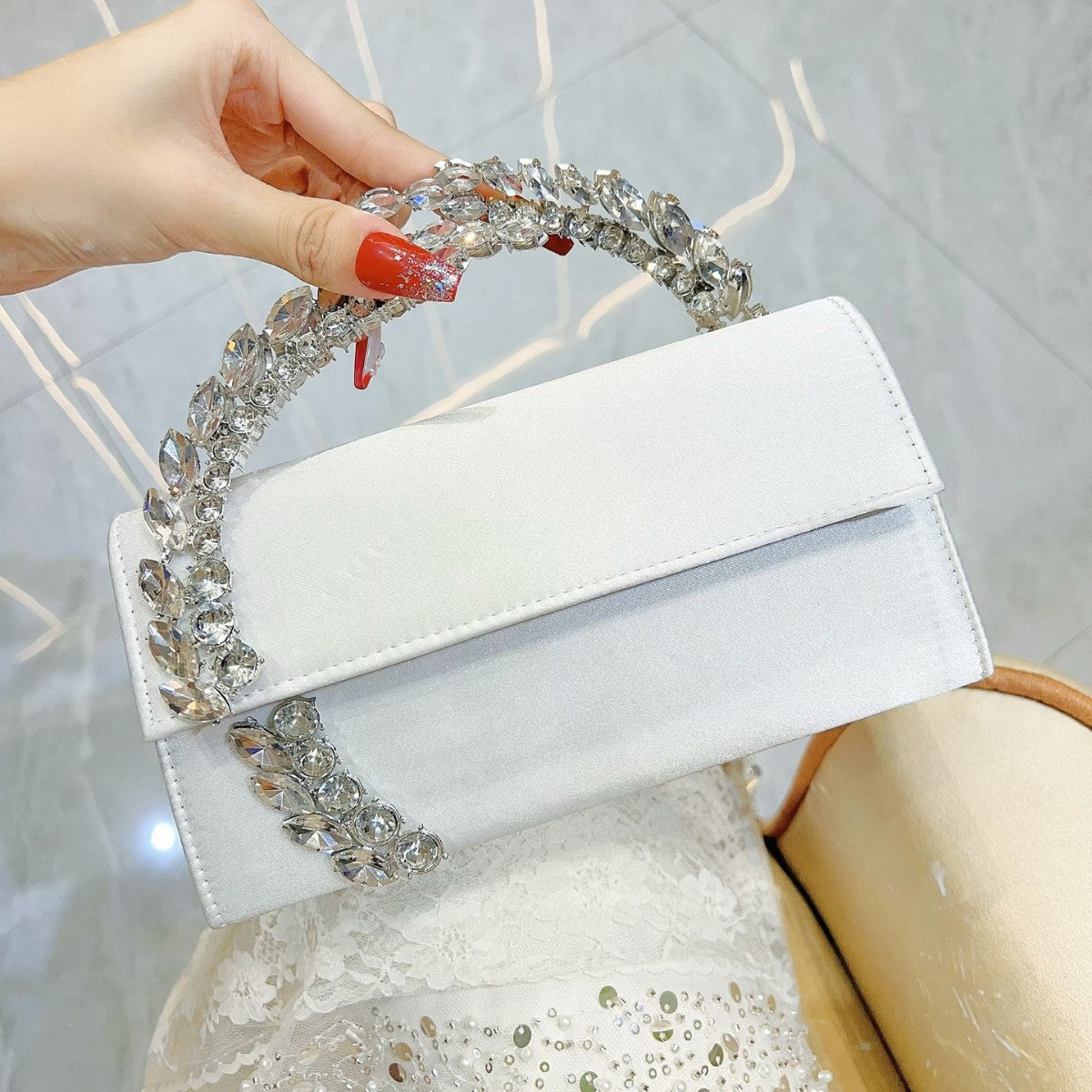 Women's Dinner Rhinestone Satin Sequin Hand Diamonds Evening Bags