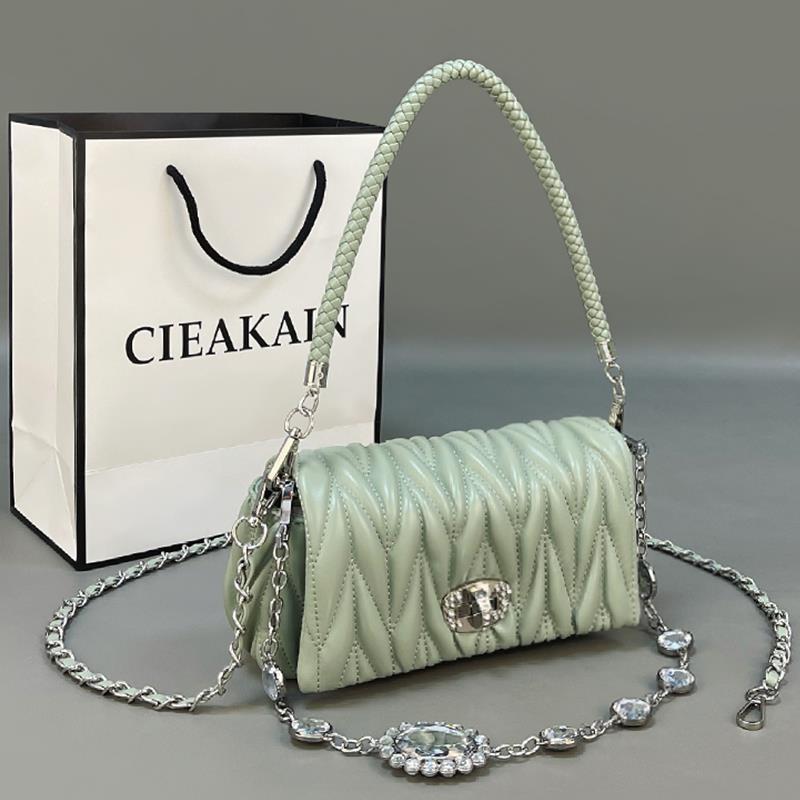 Women's Winter Fresh Sweet Leather Hand Carrying Luggage
