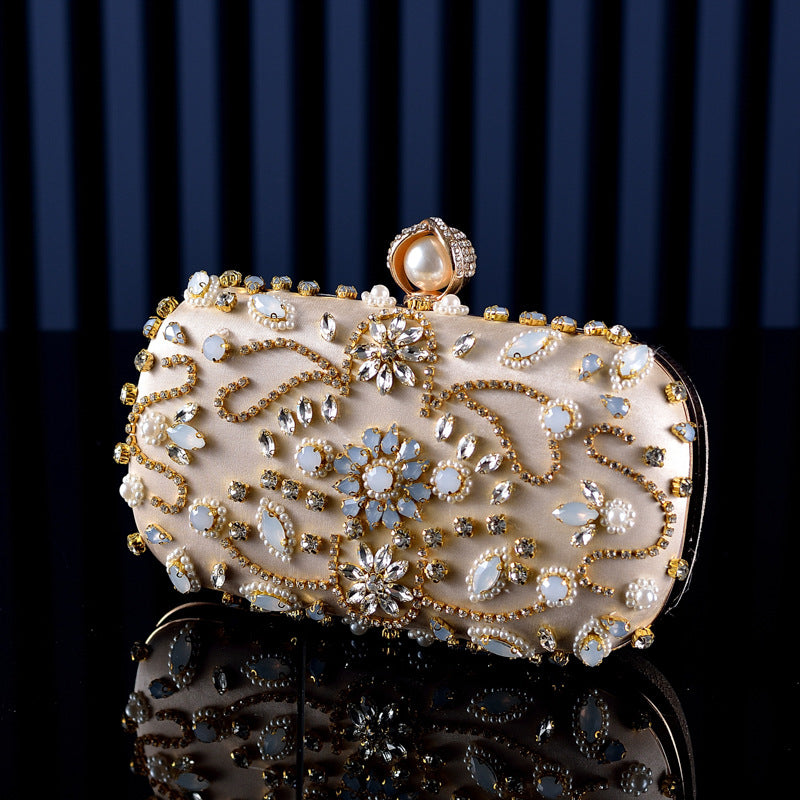 Women's Retro Diamonds Handmade Beaded Banquet Clutch Dress Bags