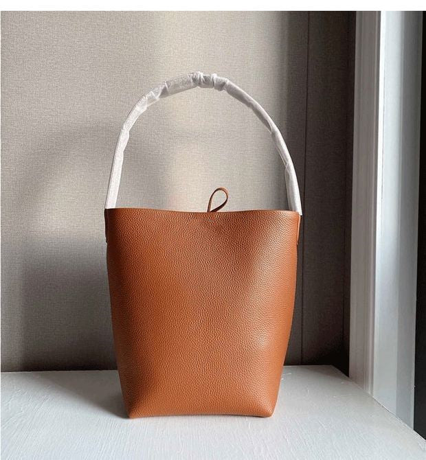 Trendy Simple Large Capacity First Layer Soft Cowhide Bags