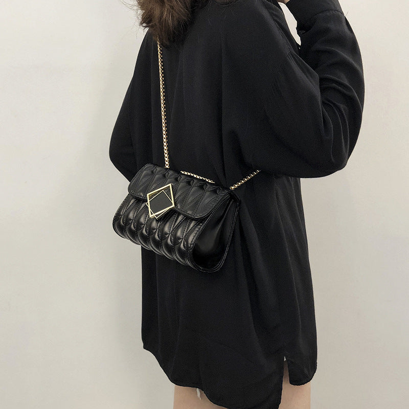Women's High-grade Western Style Fashion Popular Chain Handbags