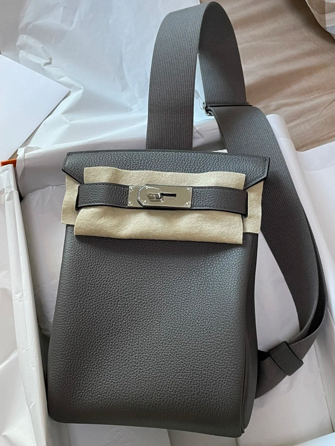 Women's & Men's & Lychee Pattern Kelly Advanced Texture Shoulder Bags