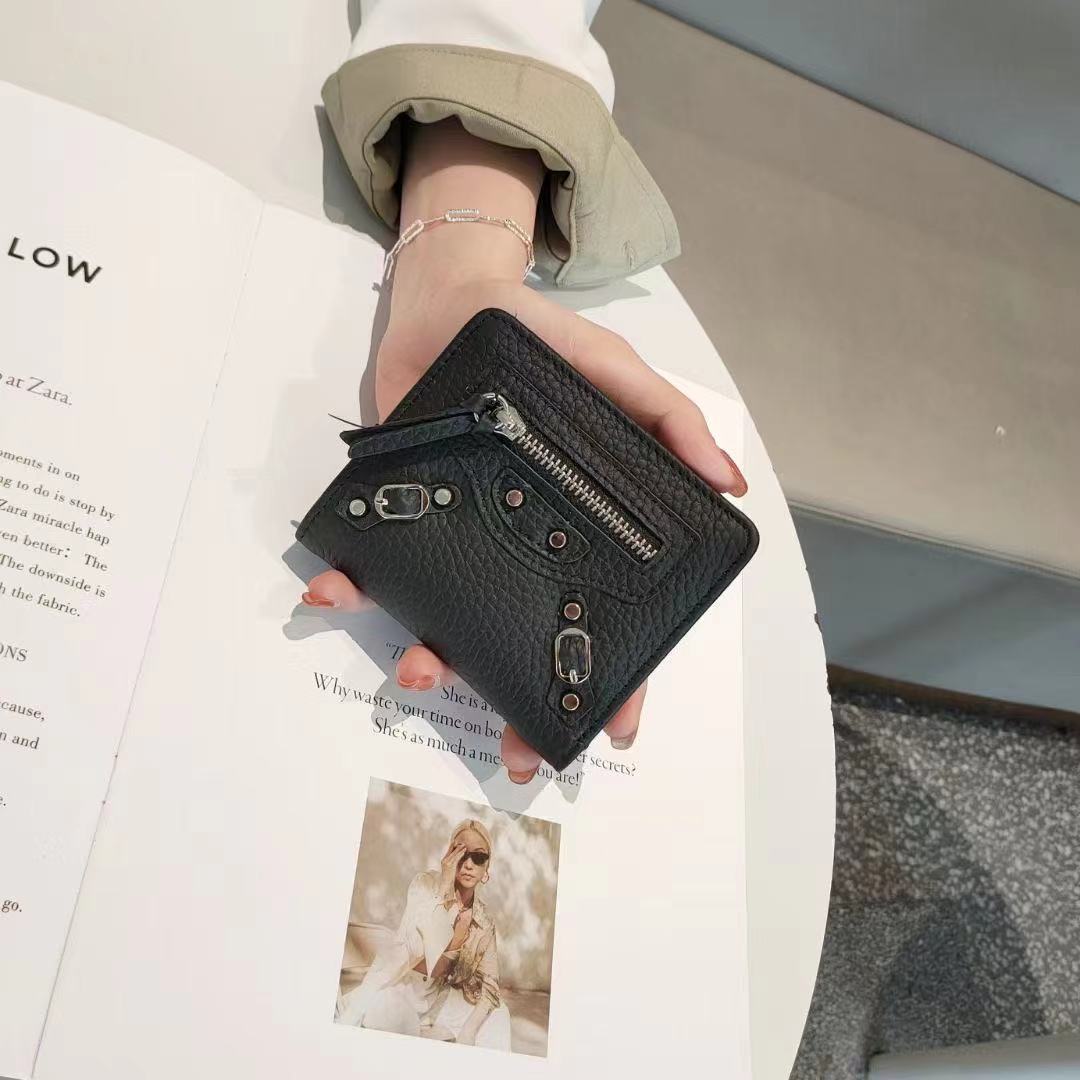 Women's Trend Short Thin Soft Leather Clamp Ladies Wallets