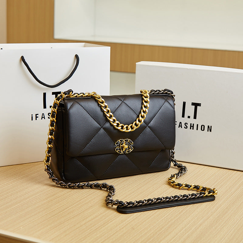 Women's Cloud Genuine Leather Diamond Chain Mouth Cover Crossbody Bags