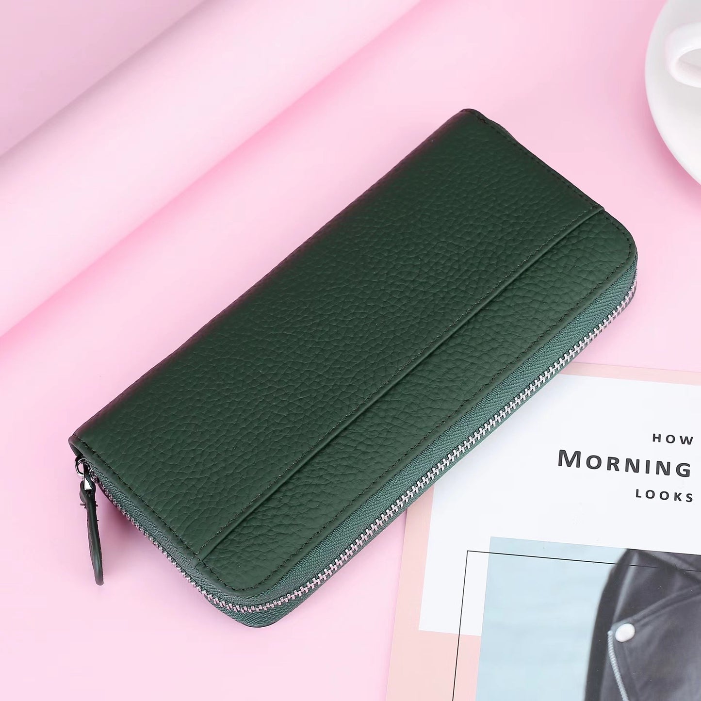 Women's Swiping Leather Long Style Expanding Clutch Handbags
