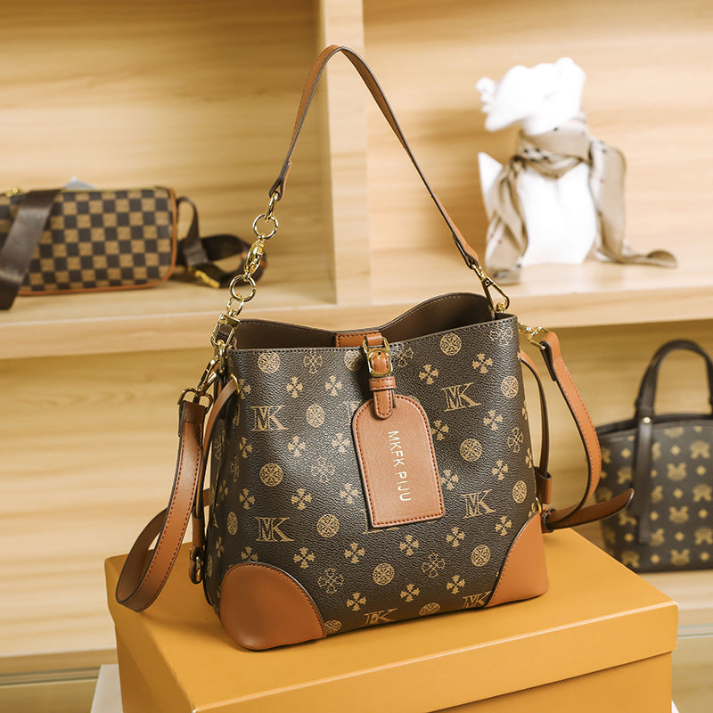 Women's Western Style High-grade Letter Vintage Print Handbags