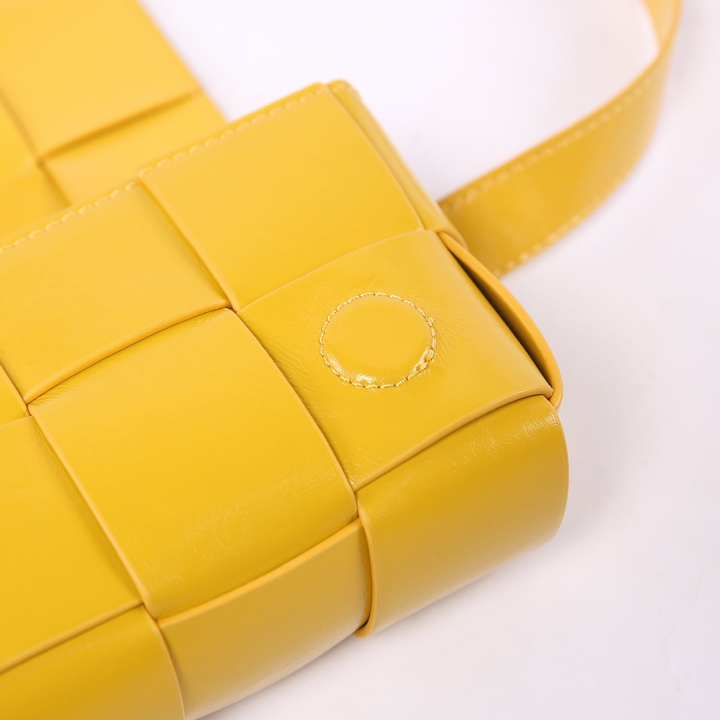Women's & Men's & Design Woven Oil Wax Leather Shoulder Bags