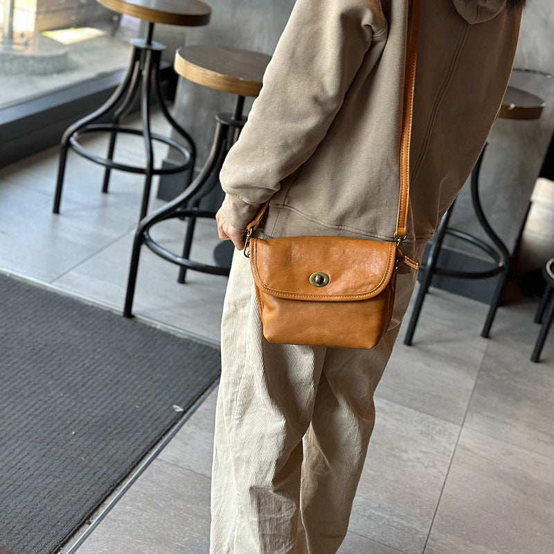 Women's Layer Cowhide Vintage Genuine Leather Commuter Crossbody Bags