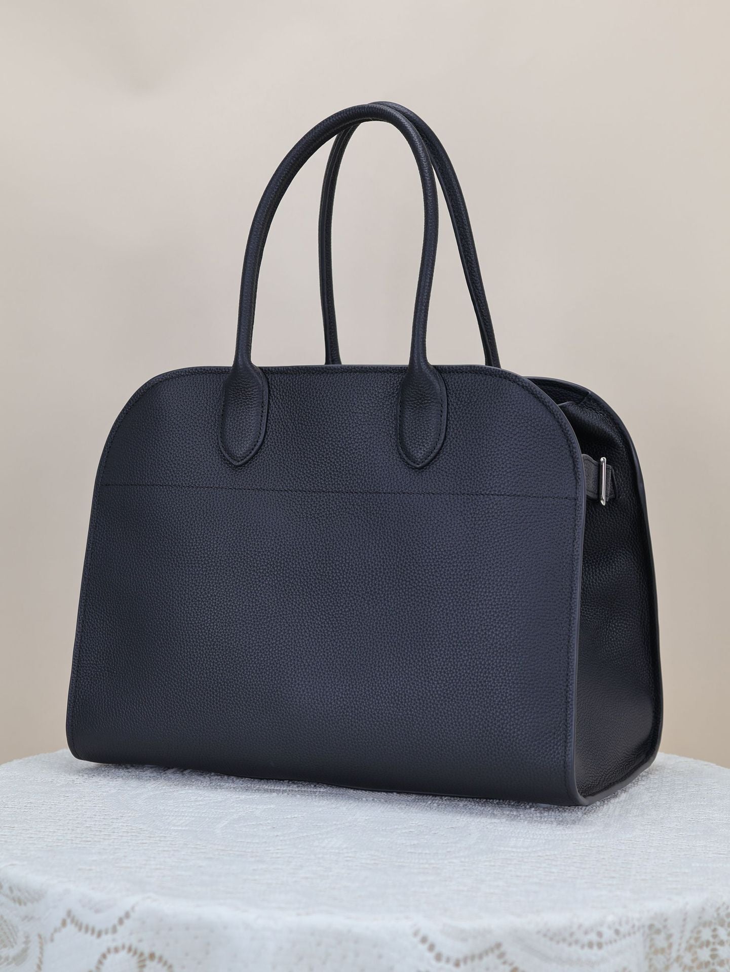 Women's Pattern Top Layer Cowhide Large Capacity Handbags