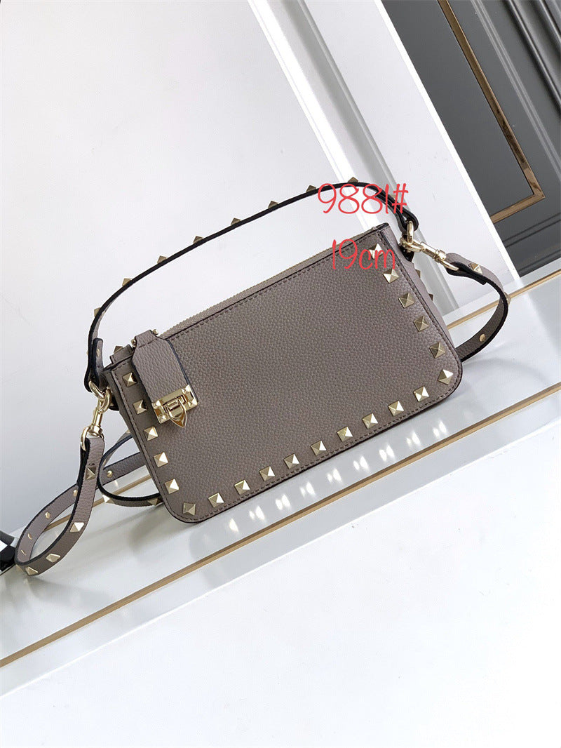 Studded Underarm Toe Cap Layer Versatile Crossbody Bags