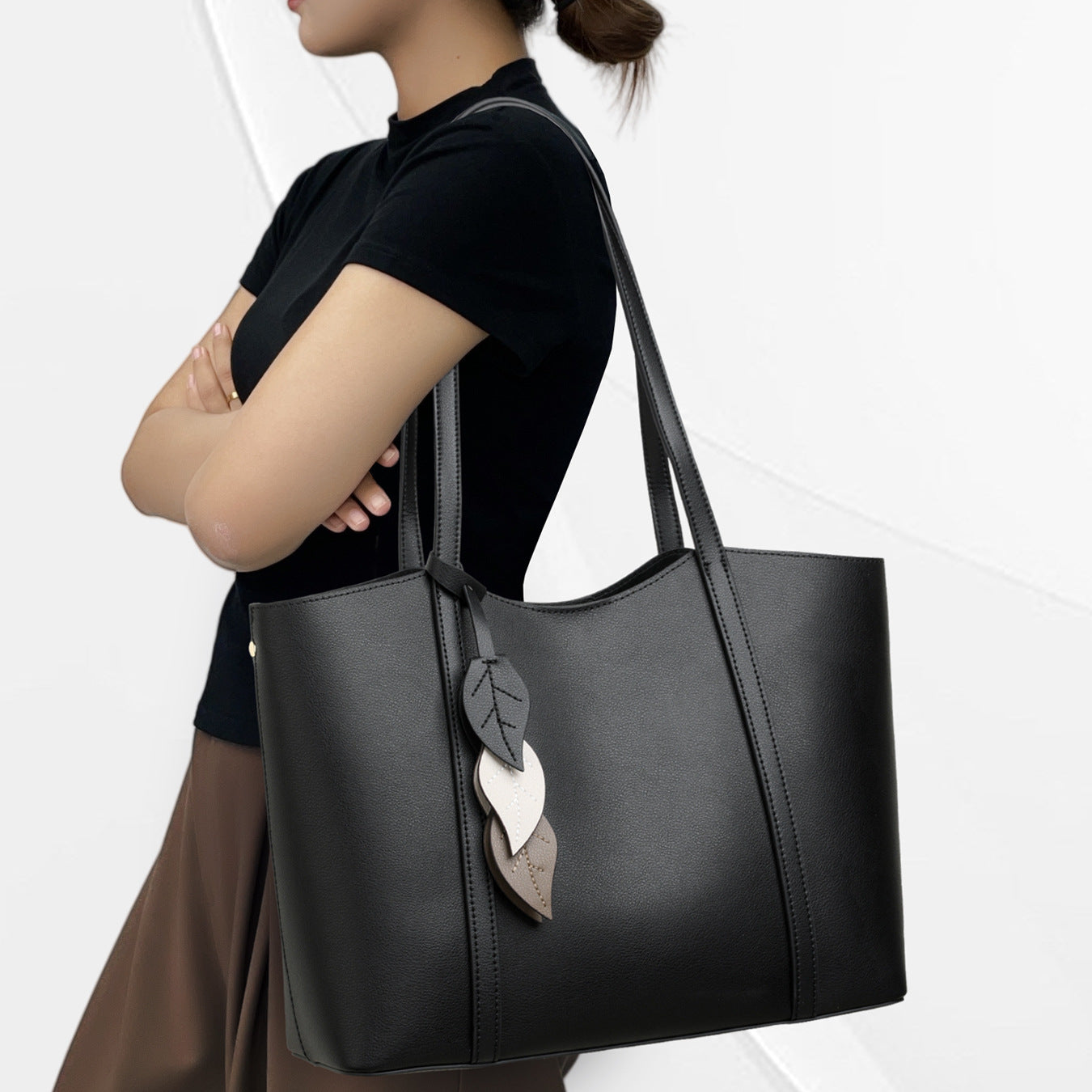 Women's Cowhide Daily Large Capacity Totes Shoulder Bags