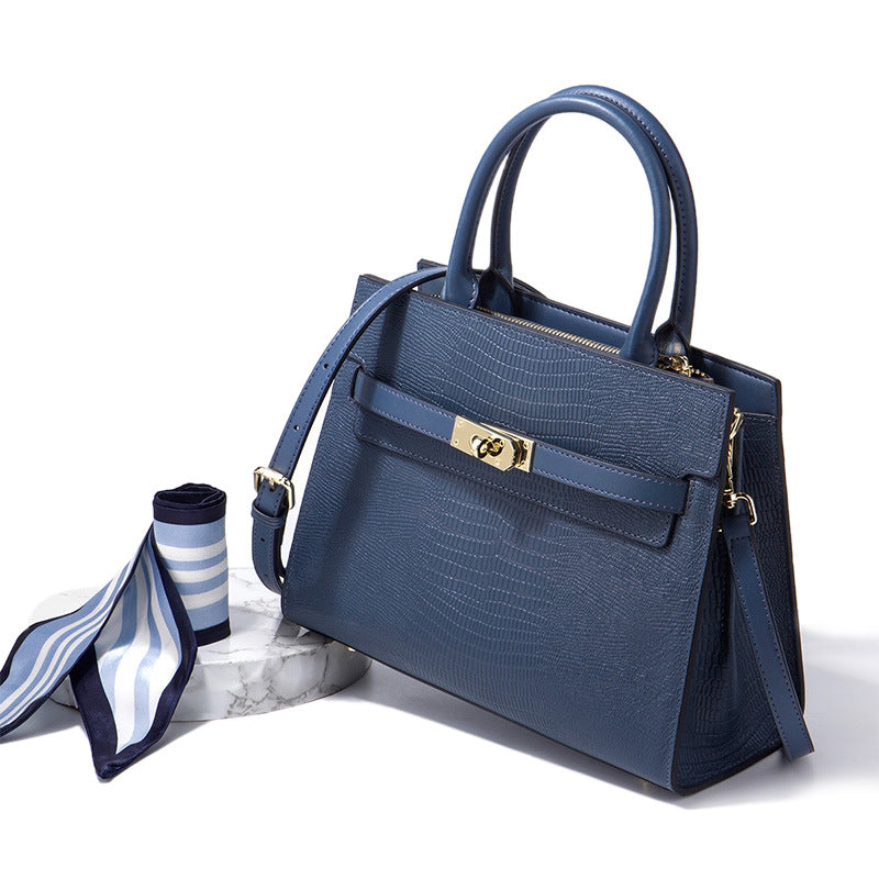 Women's High-grade Large Capacity Mom Trendy Light Bags