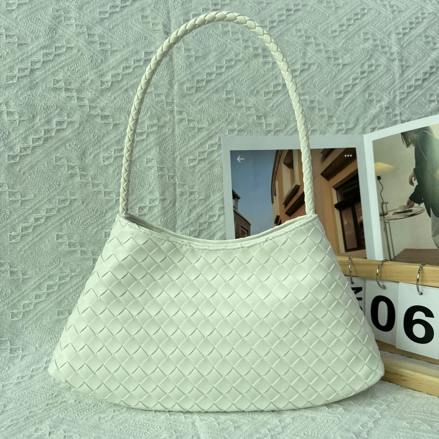Women's Handmade Woven High-grade French Food Basket Shoulder Bags