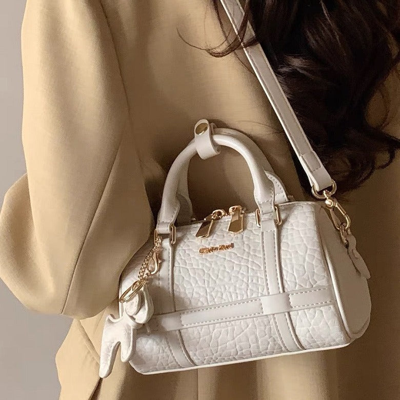 Women's Classic Unique Manor Pillow Commuter Crossbody Bags