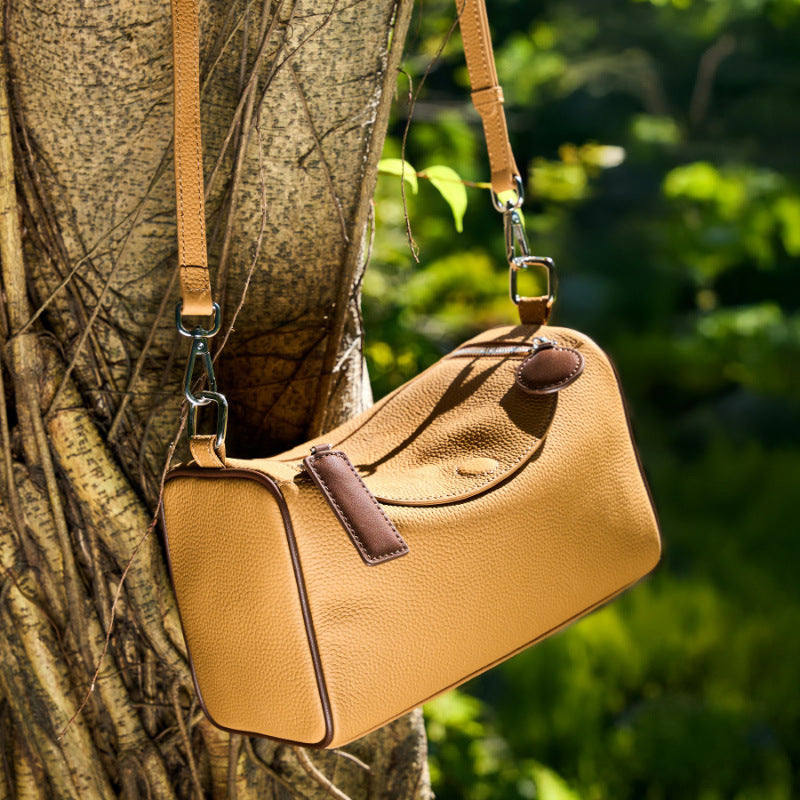 Women's First Layer Cowhide Pillow Texture Simple Crossbody Bags