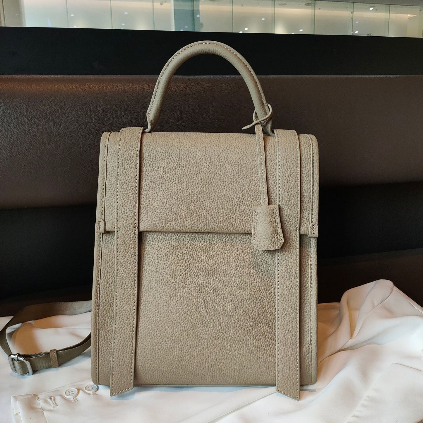 Large Capacity First Layer Cowhide Korean Backpacks