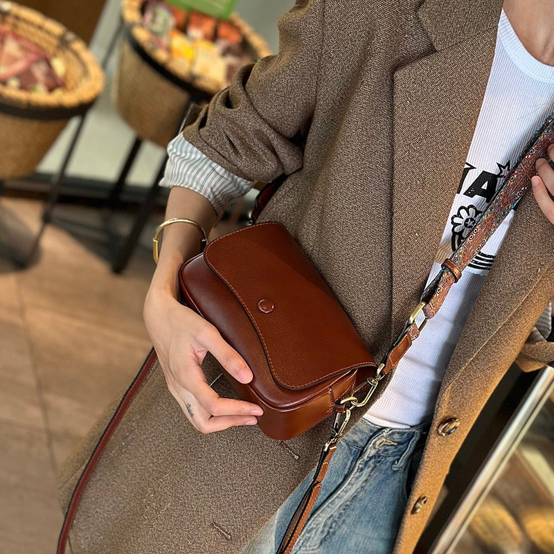 Women's Genuine Leather Retro Elegant Commute High-grade Bags