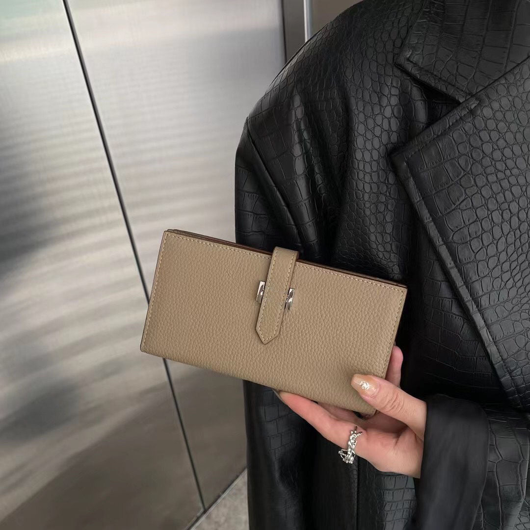 Women's Classic Beautiful Long Leather Clutch Ladies Wallets