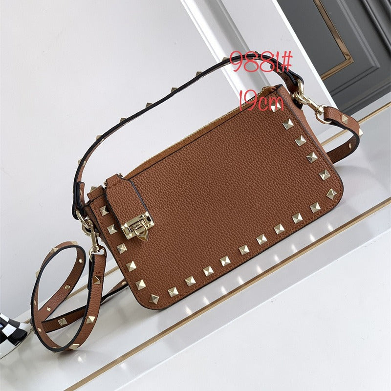Studded Underarm Toe Cap Layer Versatile Crossbody Bags