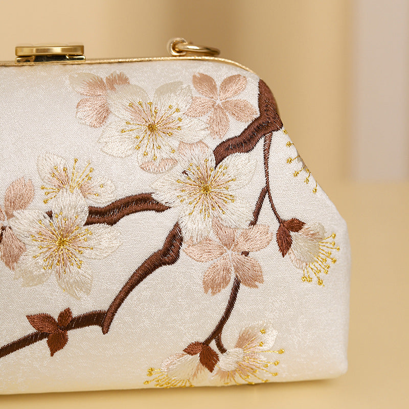 Antique Embroidery Chinese Style Cheongsam Gong Handbags