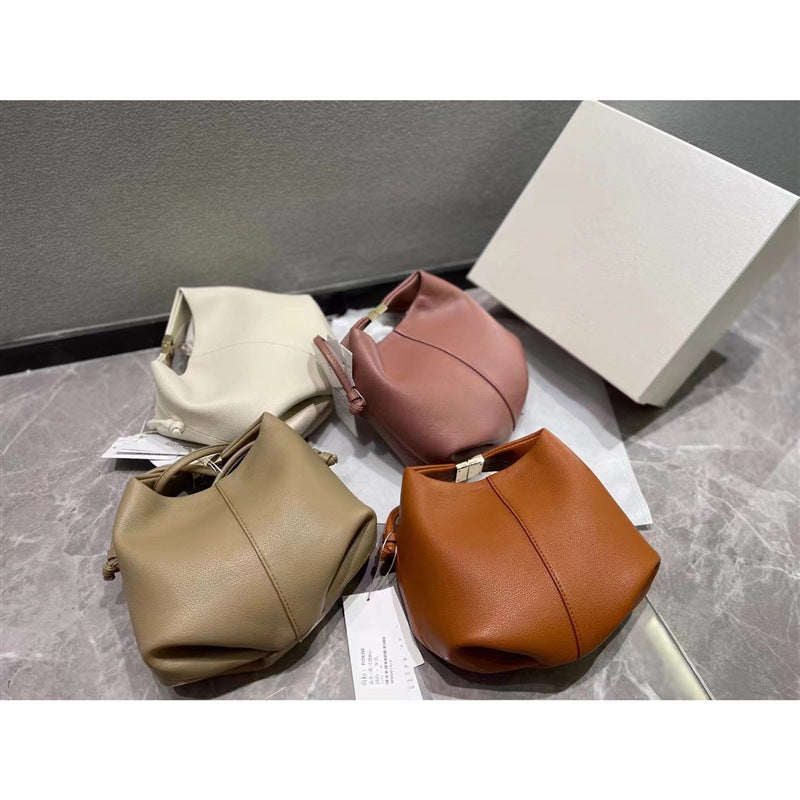 Lunch Female Niche High-grade Portable Cloud Handbags