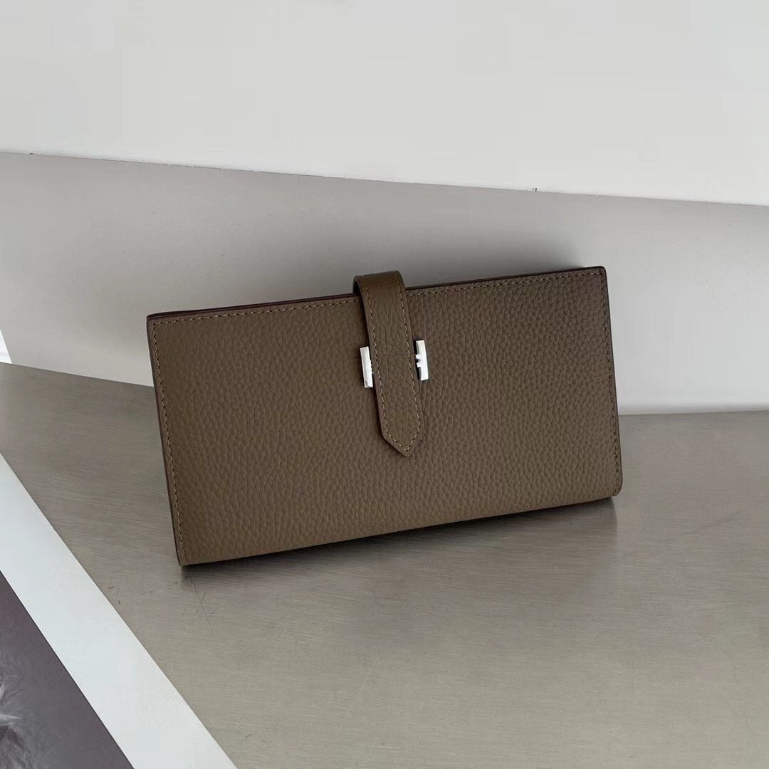 Women's Classic Beautiful Long Leather Clutch Ladies Wallets