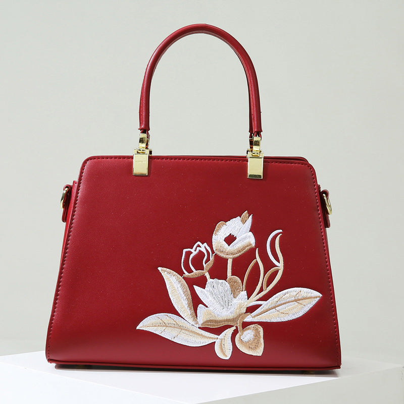 Women's Style Embroidery High-grade Light Luxury Large Capacity Handbags
