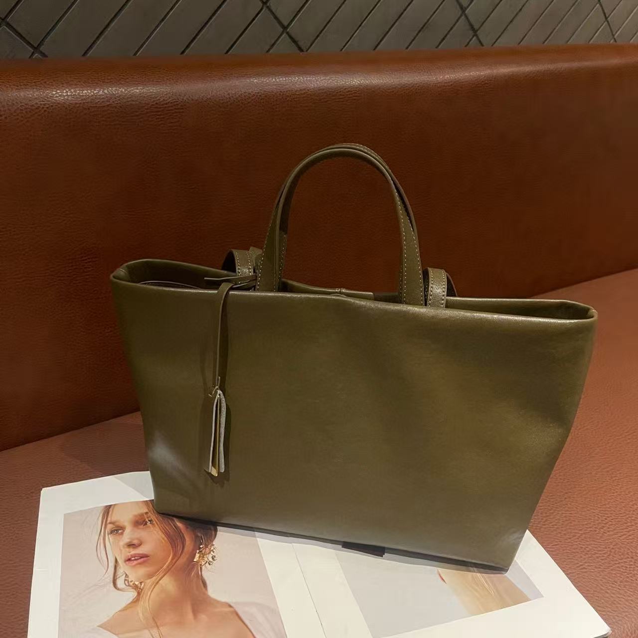 Layer Vegetable Tanning Leather Female Large Shoulder Bags