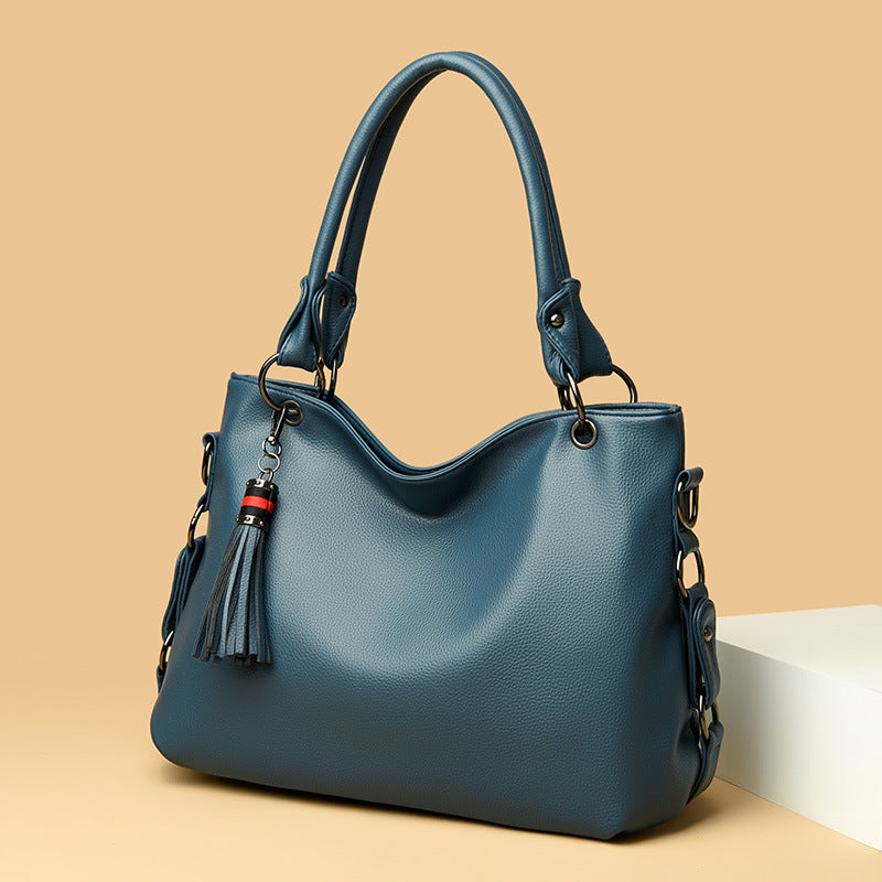 Women's Classic Large Capacity Underarm Four-way Handbags