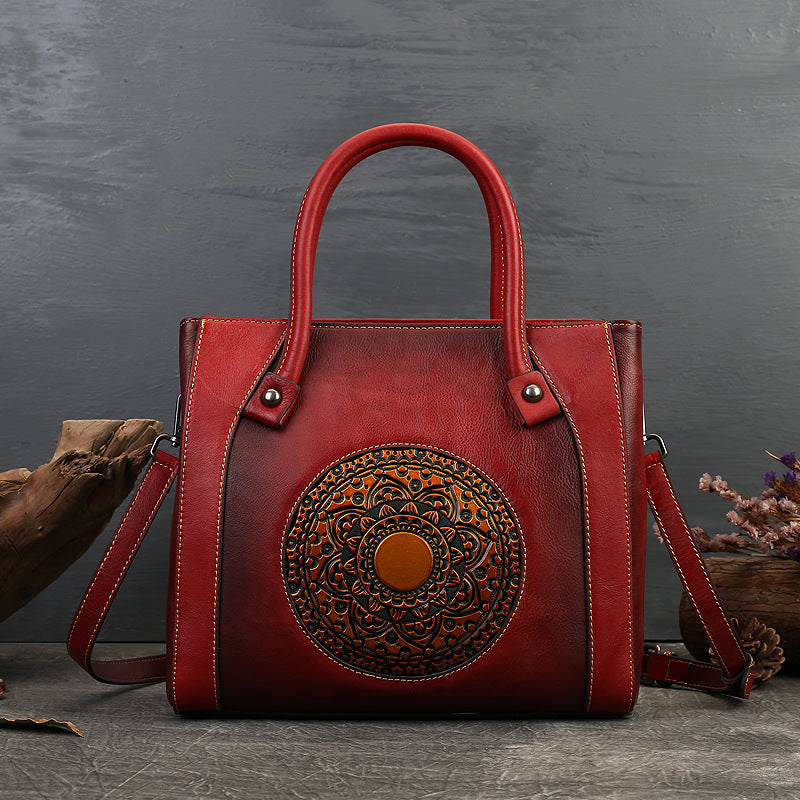 Women's Vintage Totem Genuine Leather Large Capacity Shoulder Bags