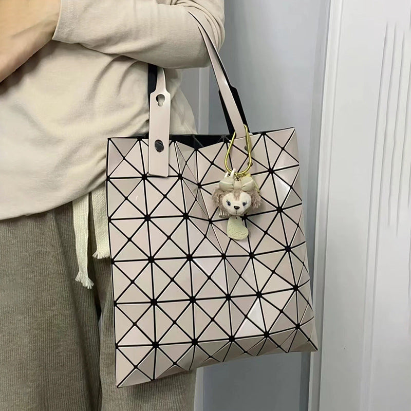 Women's Underarm Commuter Large Capacity Geometric Diamond Shoulder Bags