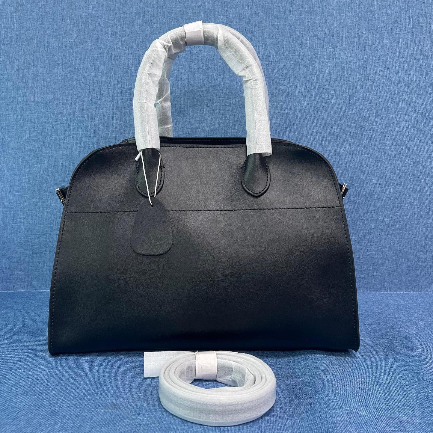 Textured Cowhide Large Capacity Totes Minimalist Handbags
