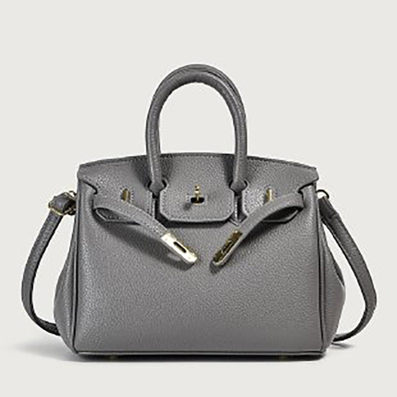Women's Elegant Fashion Classic Portable Temperament Shoulder Bags